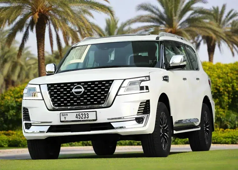 نيسان باترول 2023/2024 أو ما شابه