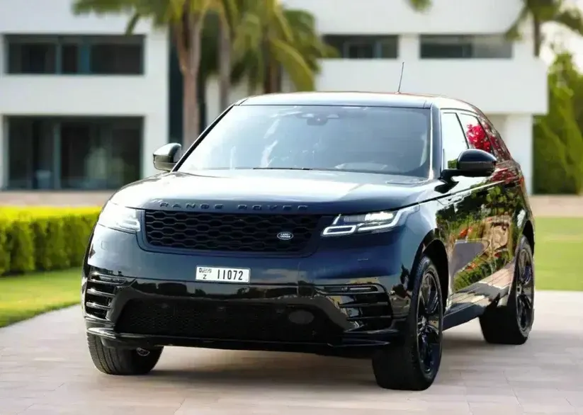 Range Rover Velar 2023 or similar